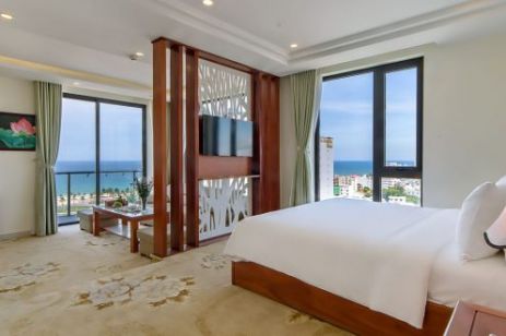 pma-junior-suite-ocean-view-room