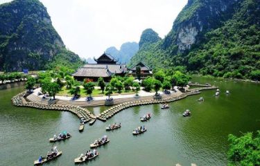 Hoa Lu - Tam Coc - Ancient capital ( 1 day tour)