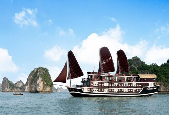 Hanoi City - Crusing Halong Bay and Relaxing in Phu Quoc Island