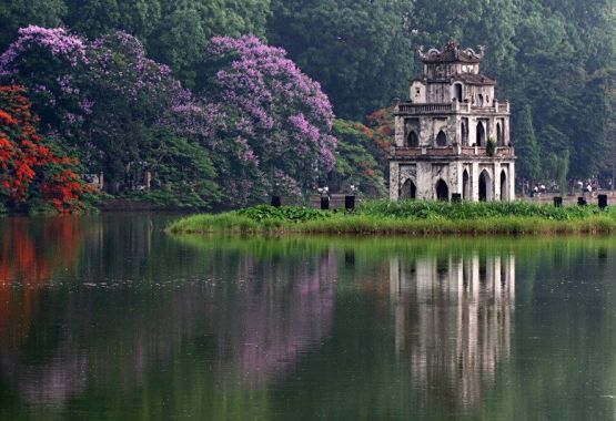 Biking: Hanoi - Halong - Ho Chi Minh - Cu Chi - Can Tho - Rach Gia - Ha Tien - Chau Doc