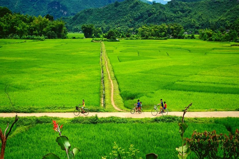 Friendly people in Vietnam