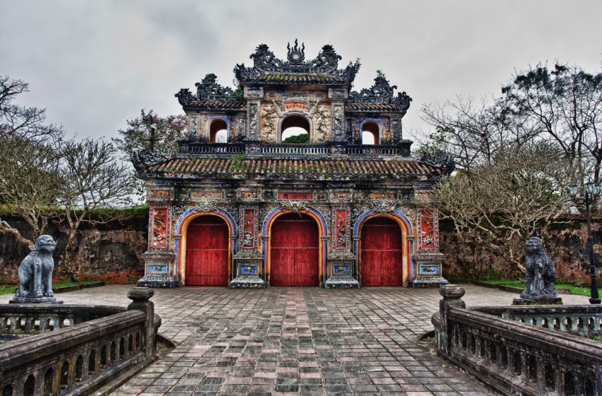 Central Vietnam - Hue City Tour